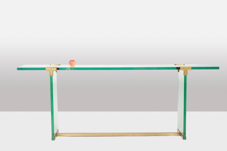 Peter Ghyczy. Glass and gilded brass console. Circa 1970. LS61102051G