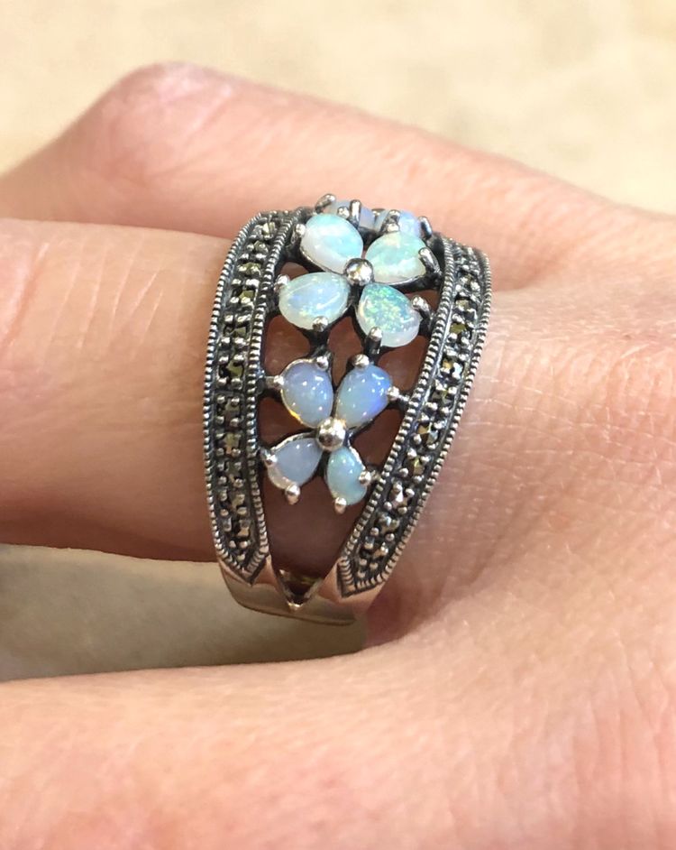 Opal band ring