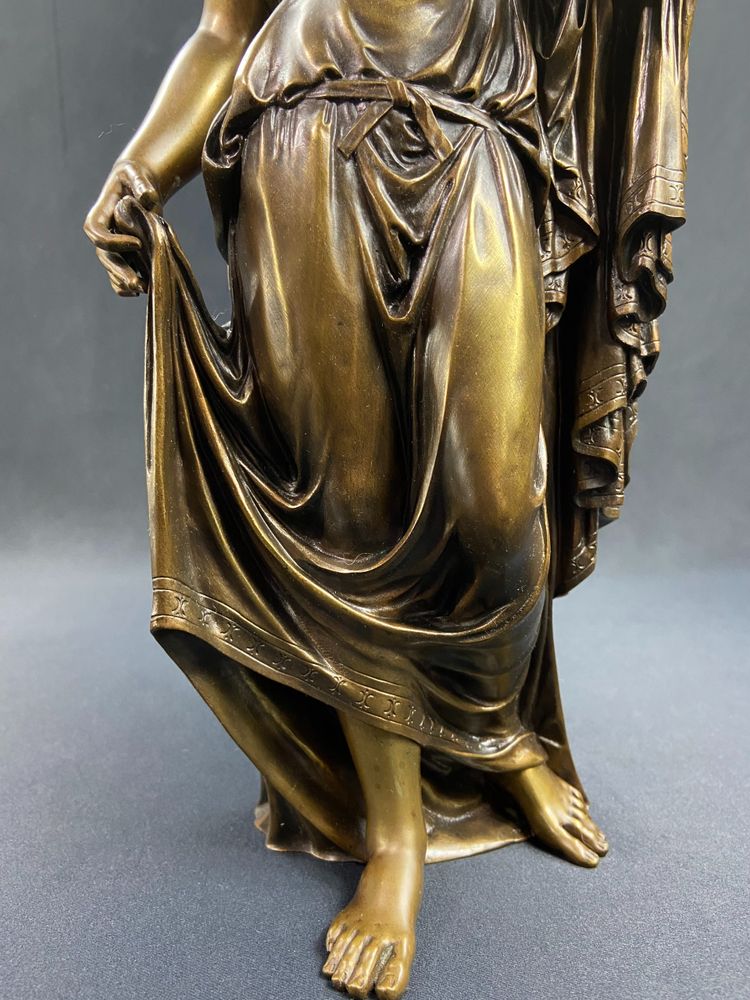 19th-century bronze sculpture of an antique woman with a foliage crown