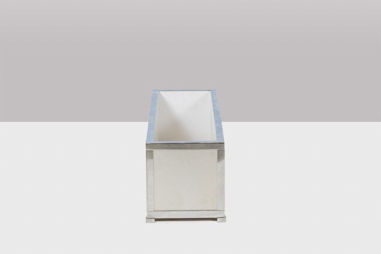 Maison Jansen. Planter in brushed aluminum and metal. Circa 1970. LS6167609U