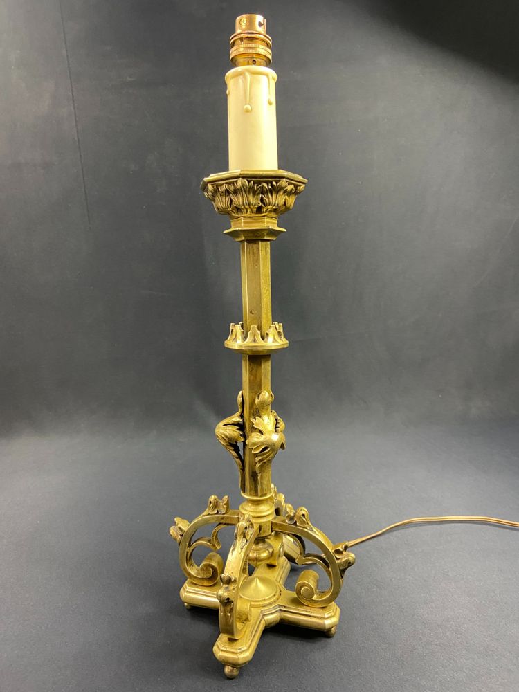 Neo-Gothic bronze lamp base, 19th century