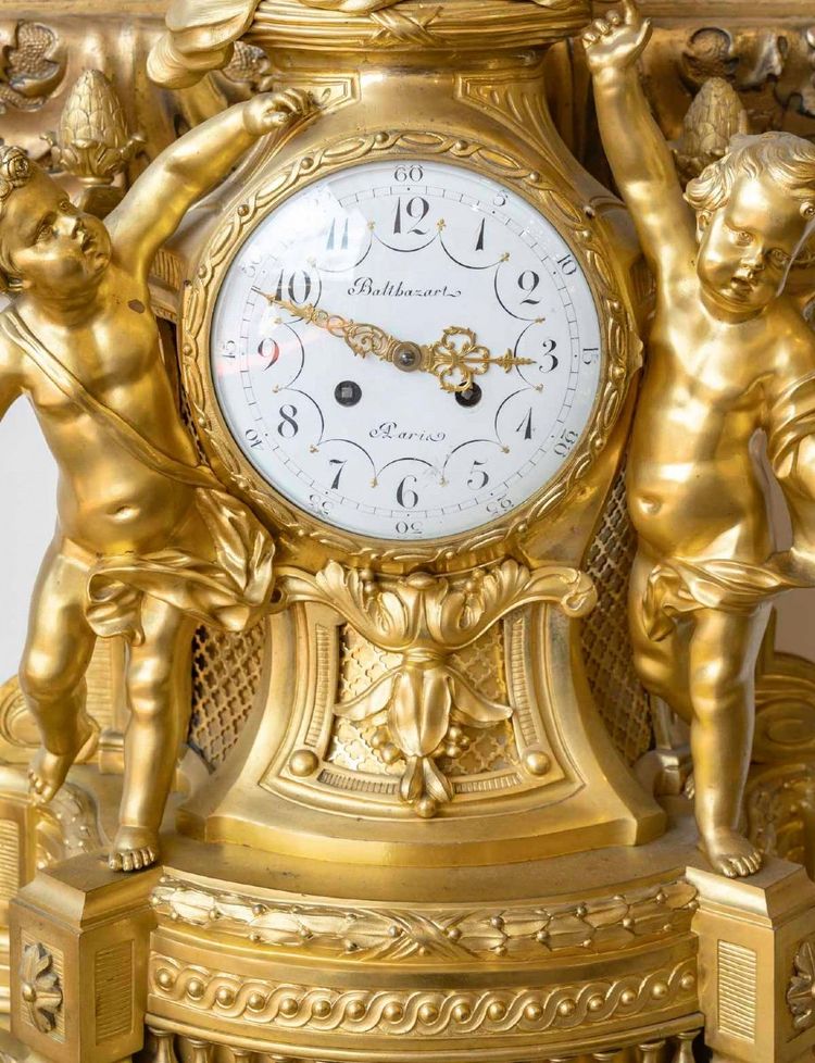 Orologio a forma di gallo in bronzo dorato del XIX secolo