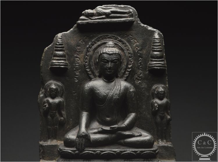 Indien, Pāla-Sena-Dynastie, 10.-12. Jahrhundert, Fragment einer Steinstele mit Buddha-Darstellung