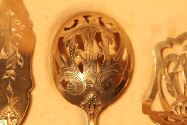 Set of 4 silver serving pieces early 20th century