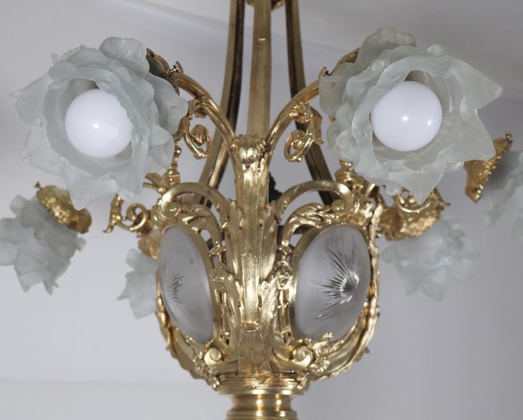 A Delafontaine gilt bronze chandelier, Napoleon III period