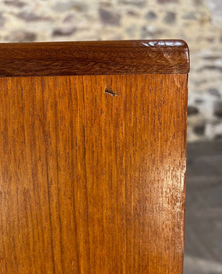 Scandinavian teak sideboard by Victor WILKINS from the 70s