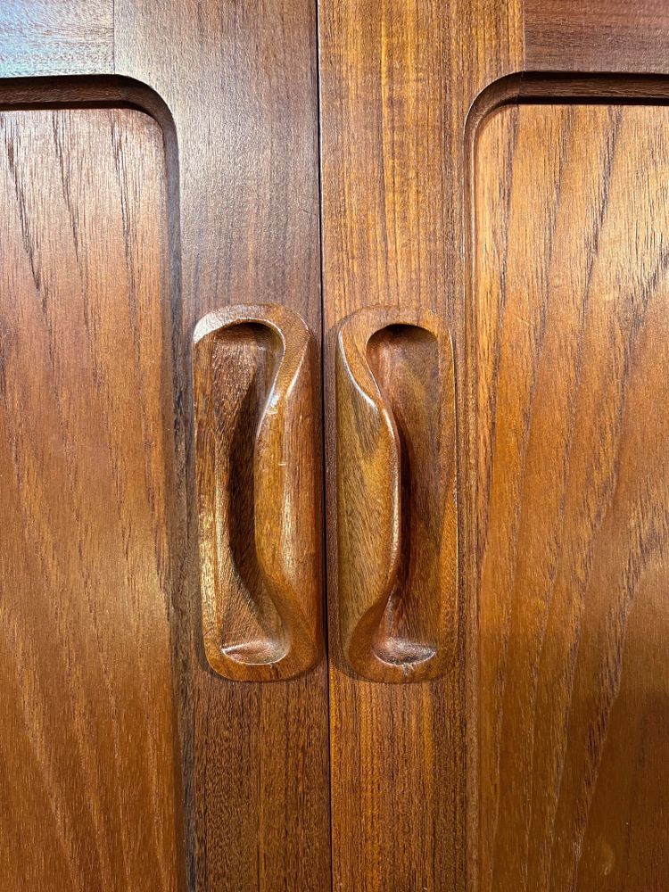 Scandinavian teak sideboard by Victor WILKINS from the 70s