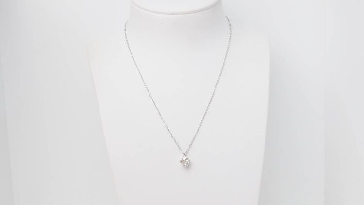 Solitaire necklace in white gold and 1.40ct diamond