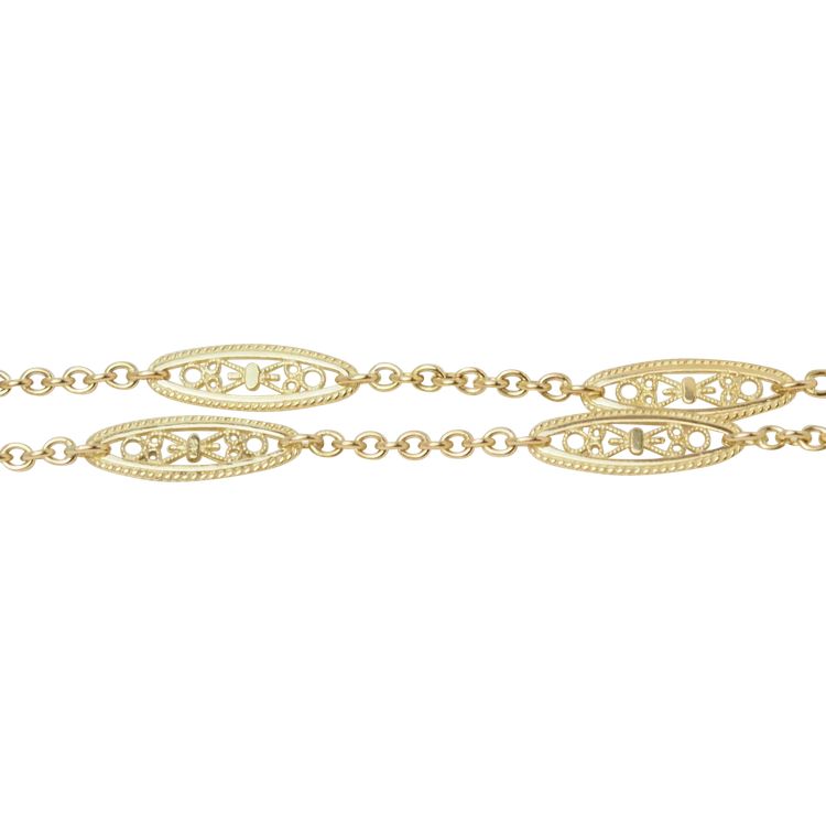 Filigree necklace in yellow gold