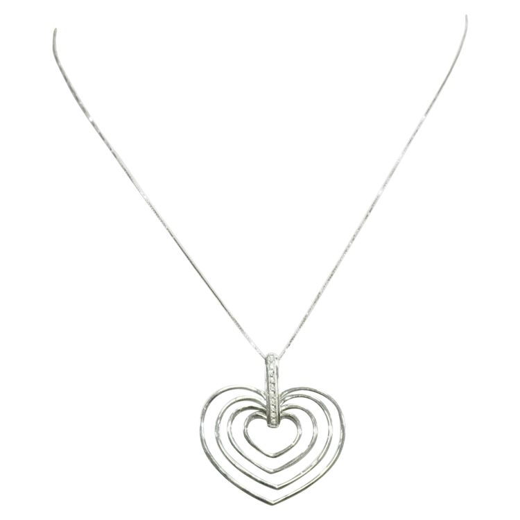 White gold necklace with 4 hearts