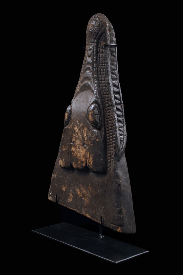 Bug eines Einbaum, ozeanische Kunst, Stammeskunst, Sepik-Skulptur, Papua-Neuguinea, Ozeanien