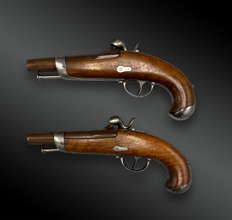 Pair of Gendarmerie PISTOLS, model 1842 - France - XIXth century