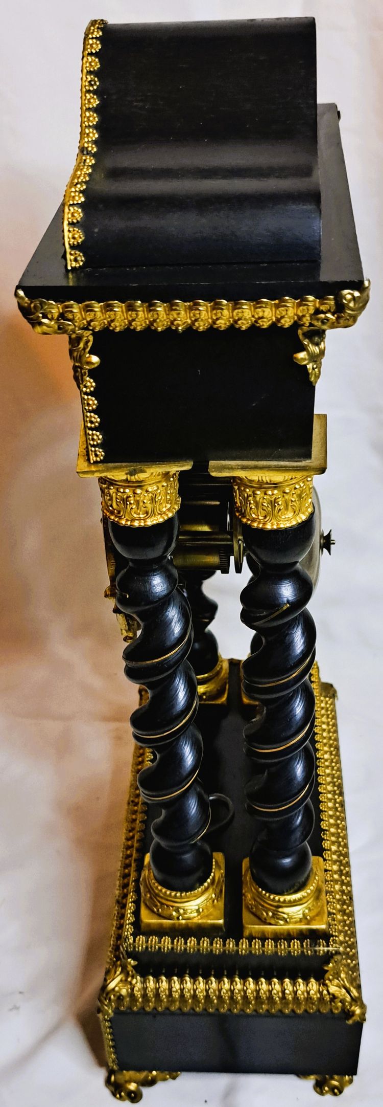 Napoleon lll blackened wood clock with twisted columns - second half of the 19th century