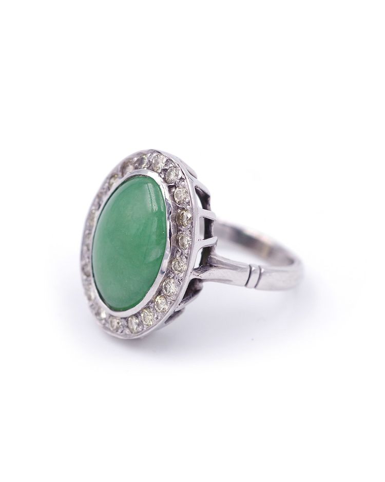 Vintage Jade Diamond Ring In 18 Karat White Go, Vintage Ring, Pre-owned Jewelry, Brilliant Cut 