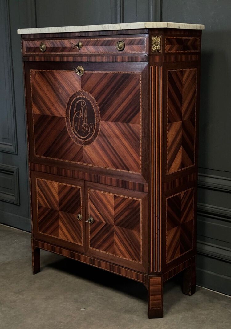 Louis XVI period desk in monogram marquetry and white marble