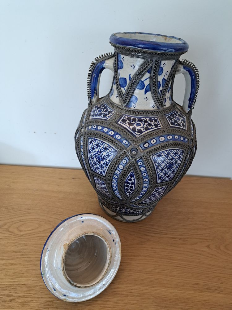 Morocco , Large Covered Pot , Earthenware , Metal , XX°.