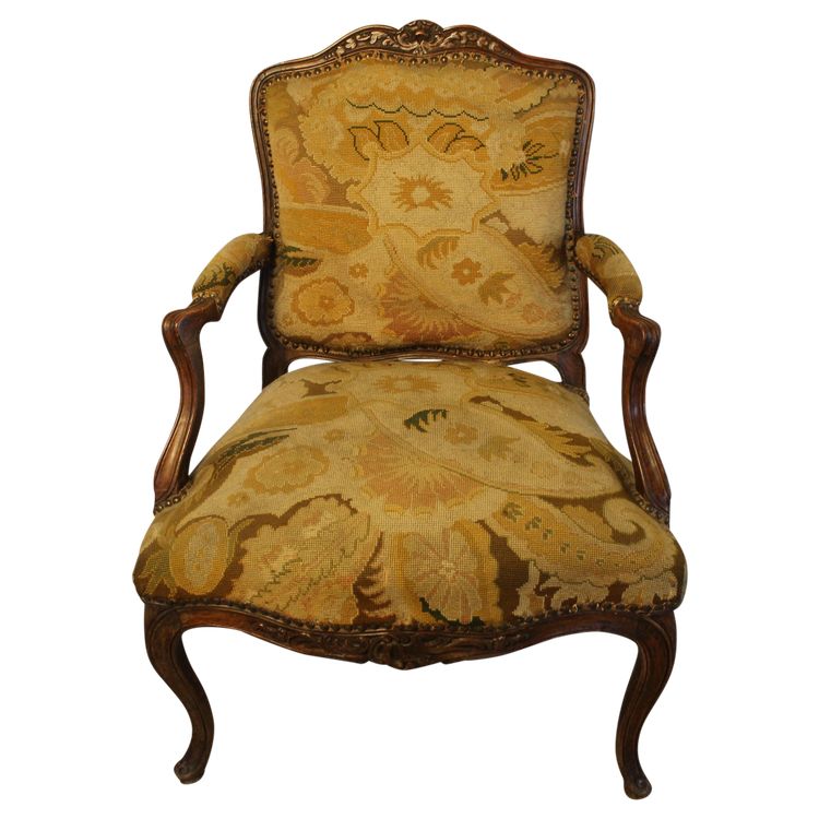 Large Louis XV period carved and molded walnut armchair with flat Queen back 18th century