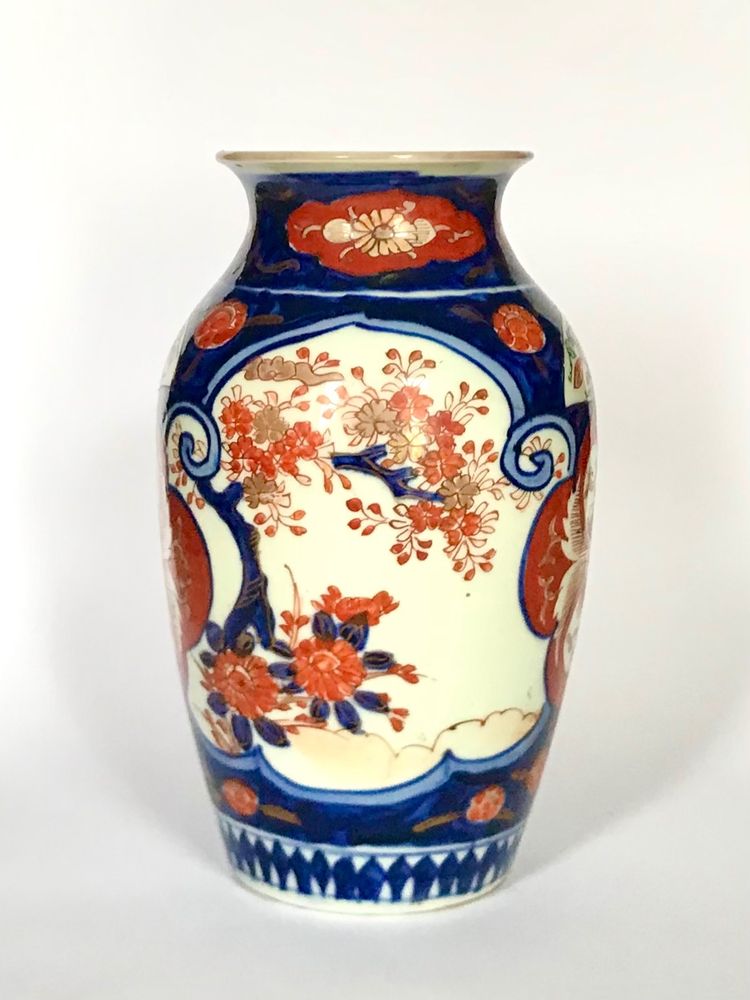 Imari porcelain vase/Compagnie des Indes/ 19th century