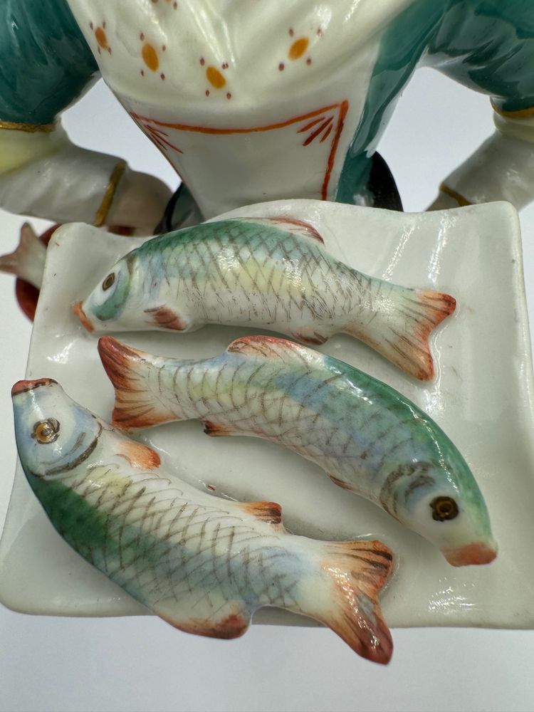 Meissen - Les Cris De Paris, Vendeuse De Poisson (Fischverkäuferin)