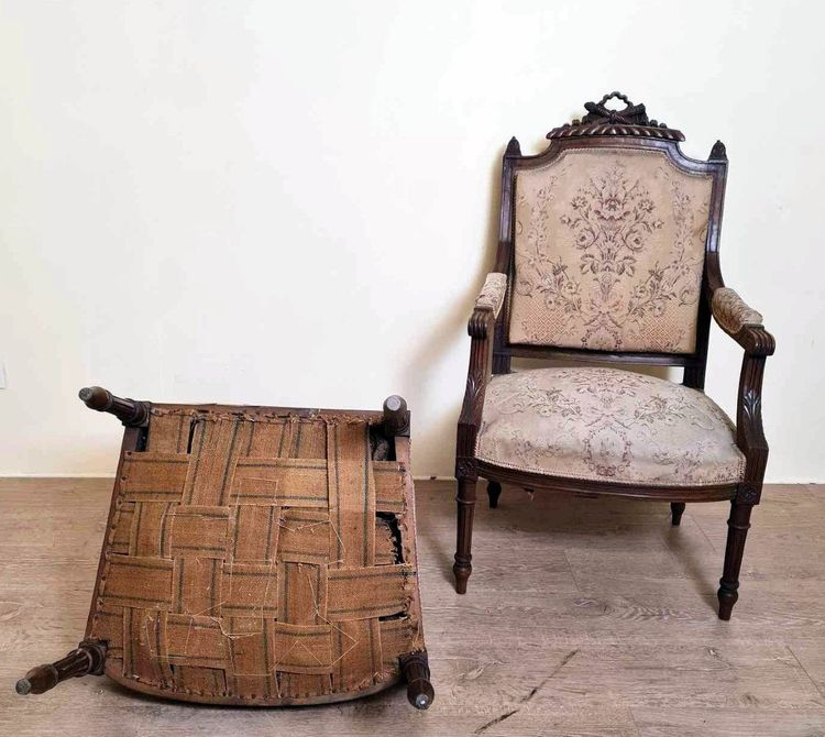 Pair Of Louis XVI Style Queen Armchairs In Richly Carved Wood