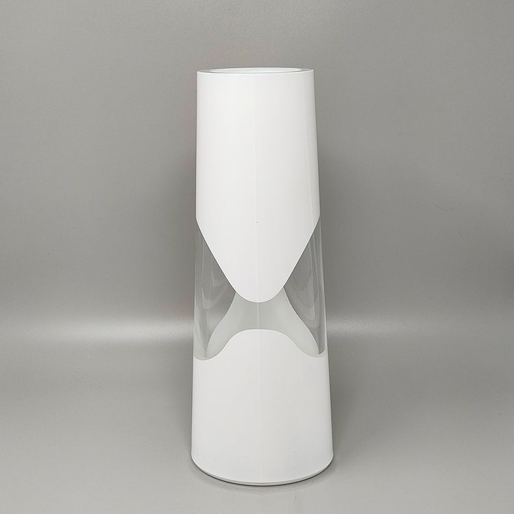 1970s Astonishing White Space Age vase by Linea Glass. Made in Italy