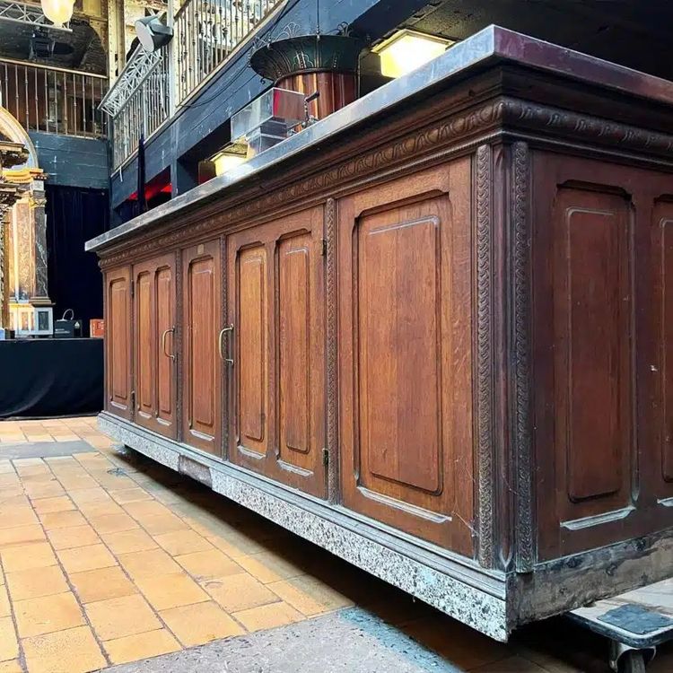 Oak bar counter with stainless steel top