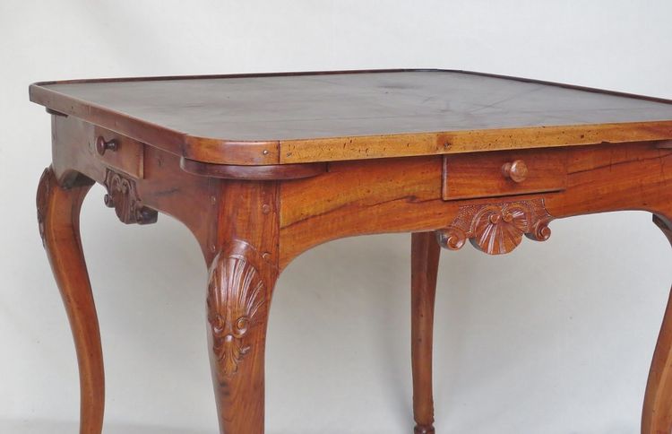 Lyonnaise games table, 18th century.