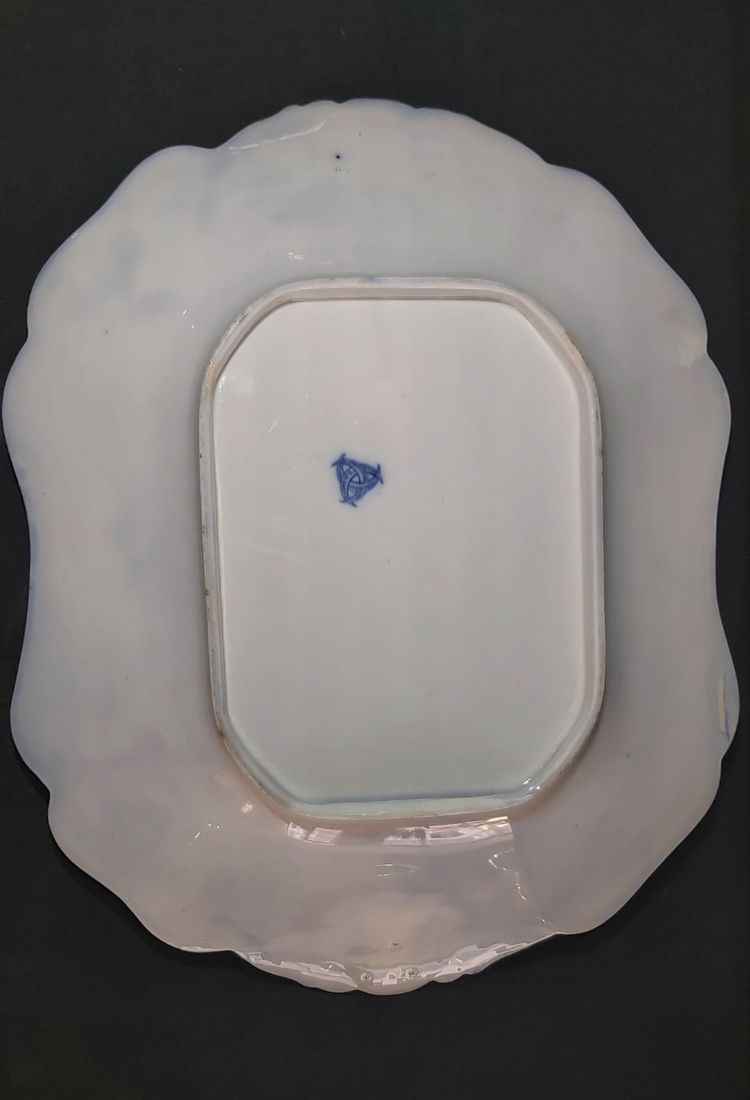 Large intense blue Vieillard dish with an atypical shape