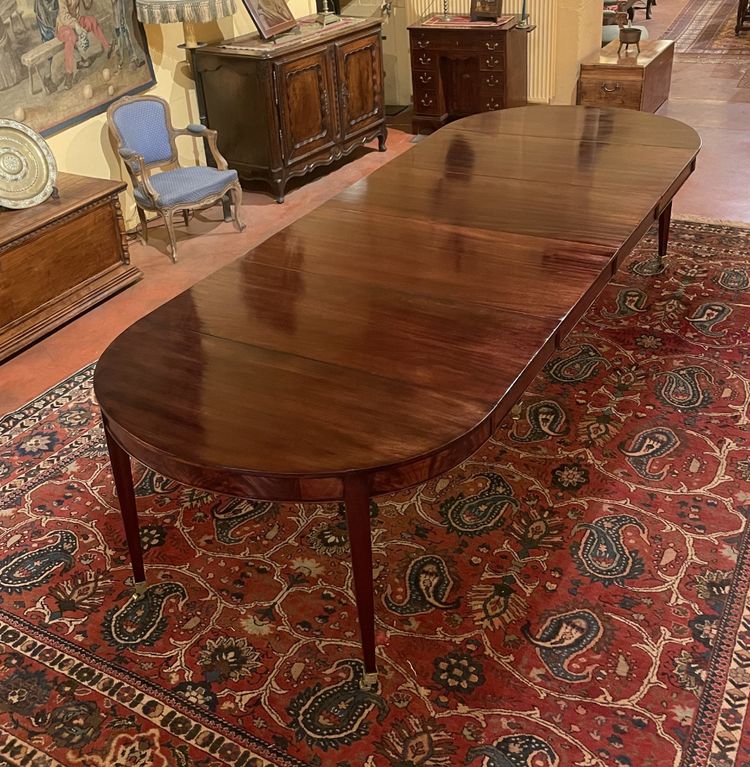 Louis XVI Mahogany Dining Table