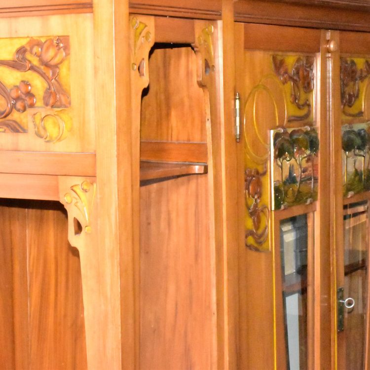 Italian Art Nouveau cabinet