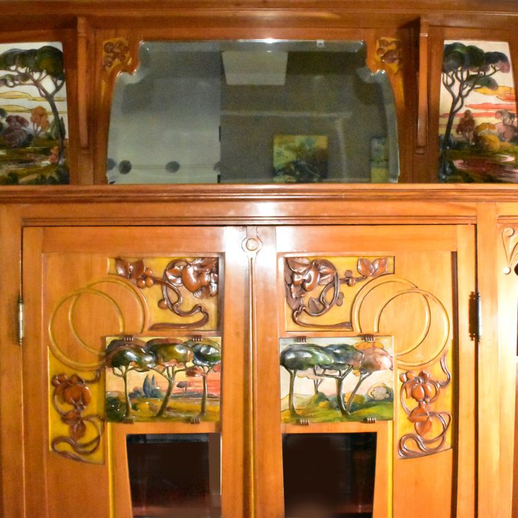 Italian Art Nouveau cabinet