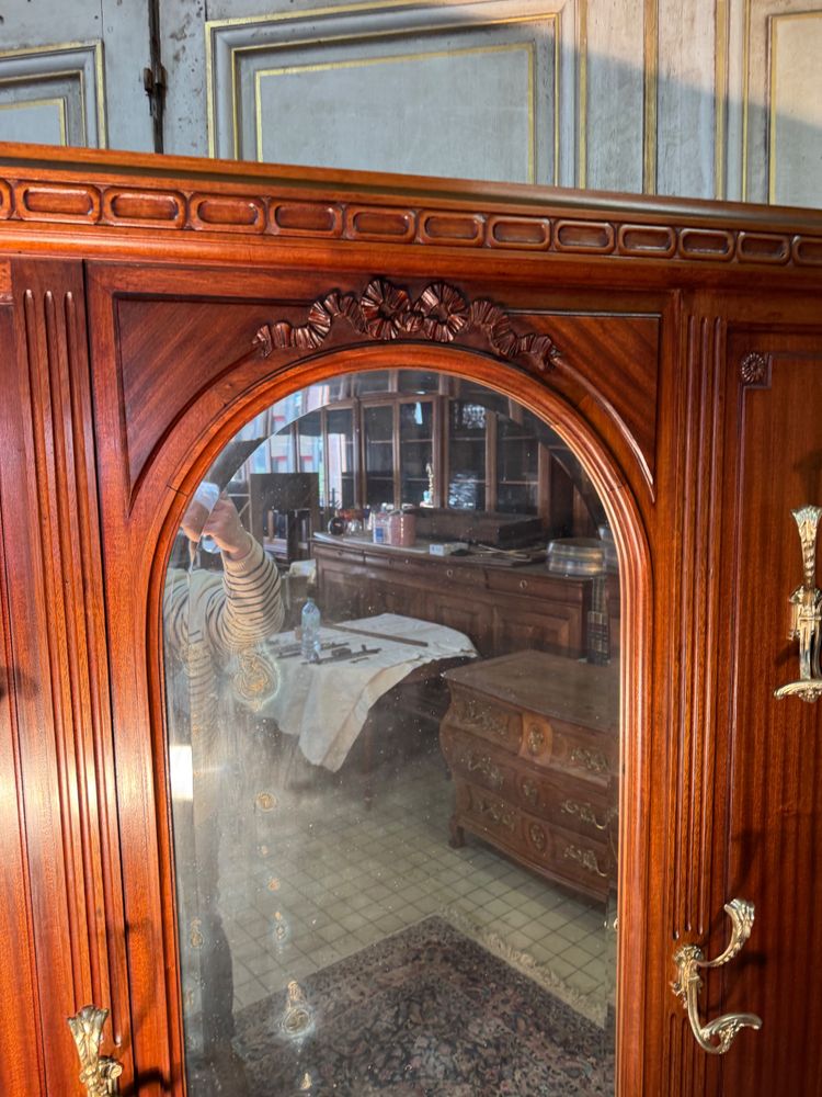 Large Louis XVI style mahogany coat rack from the end of the 19th century