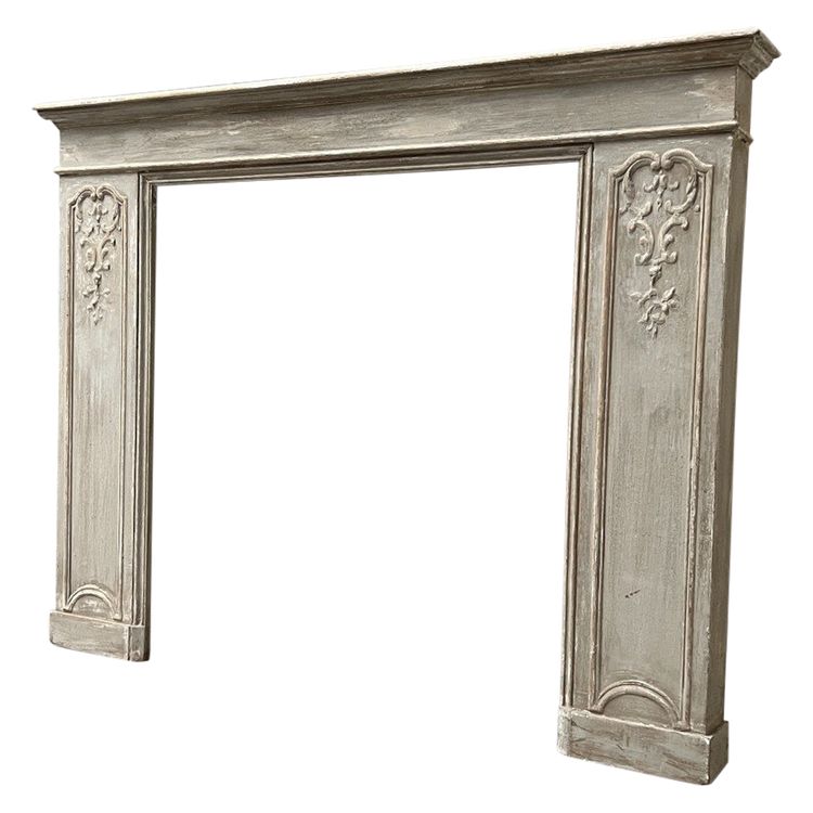 Patinated Fireplace Mantel With Molding