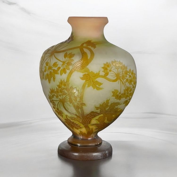 VASE BY ÉMILE GALLÉ WITH UMBELLIFERA DECOR, ART NOUVEAU PERIOD, HEART-SHAPED