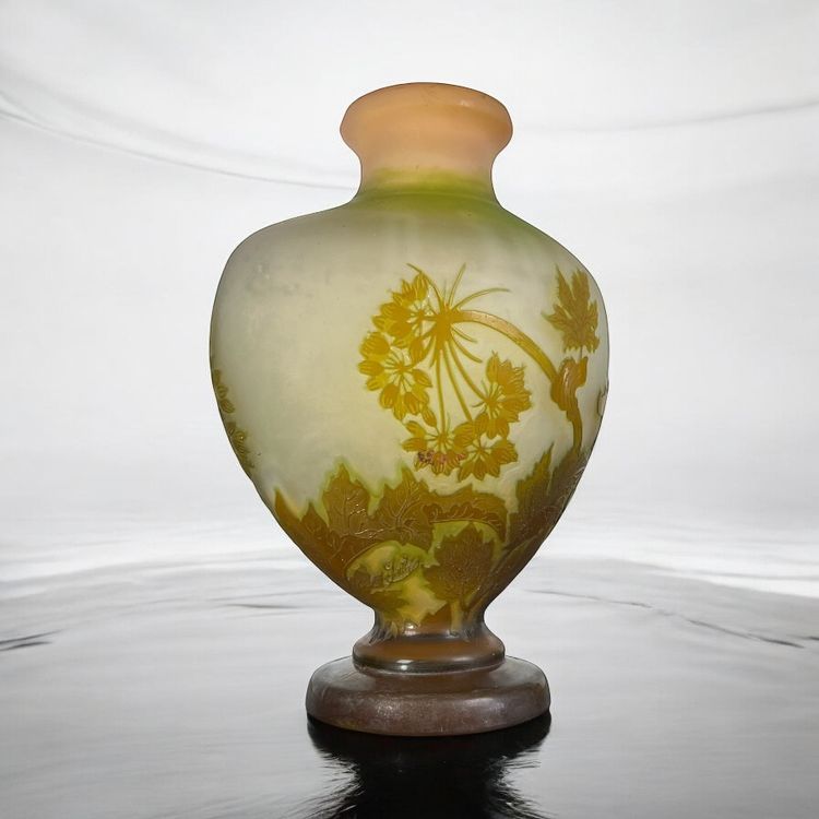 VASE BY ÉMILE GALLÉ WITH UMBELLIFERA DECOR, ART NOUVEAU PERIOD, HEART-SHAPED