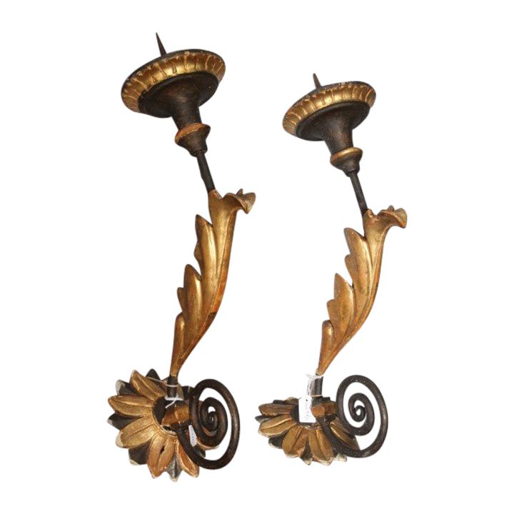 Antique pair of 18th century antique arms in painted, gilded and lacquered wood. Candelabra appliques