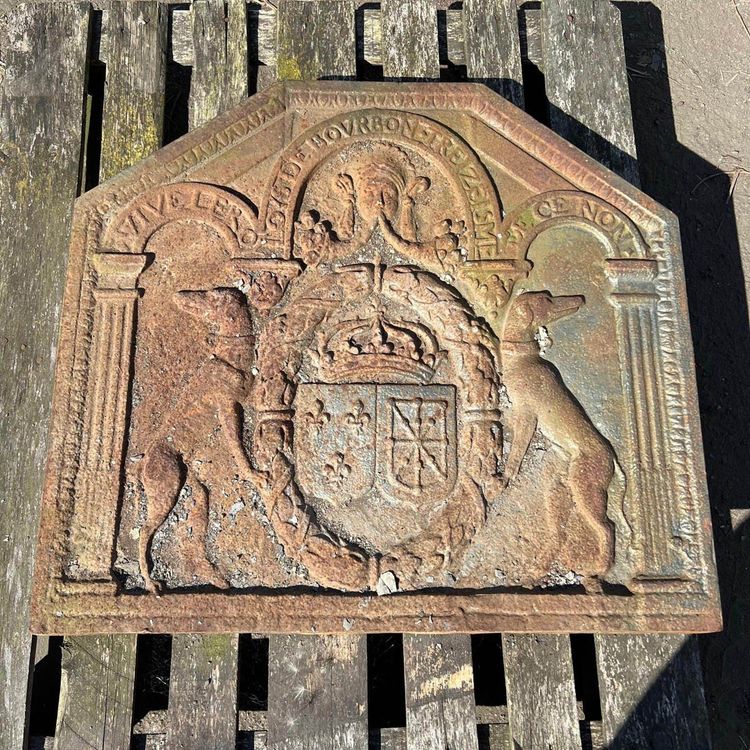 Fireplace Plate With The Alliance Coat Of Arms Of Louis-Henry De Bourbon-Condé