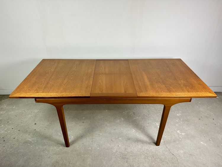 Scandinavian style extendable teak table by Nathan furniture 1960