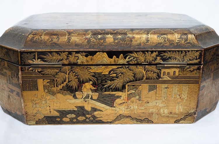 Antique papier-mâché jewelry box. France 19th century.