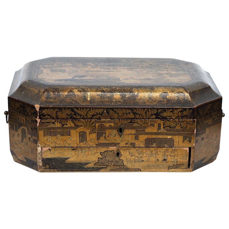 Antique papier-mâché jewelry box. France 19th century.