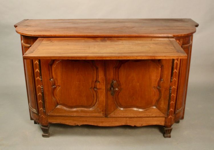 18th Century Walnut Sideboard with Pull Handle, Eastern France