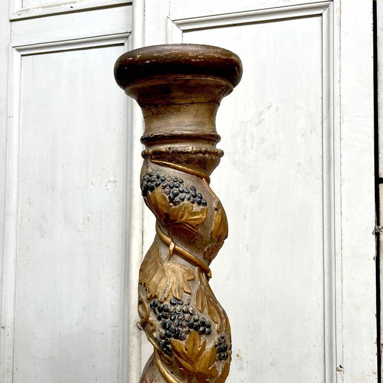 Pair of XVIII century carved wooden columns