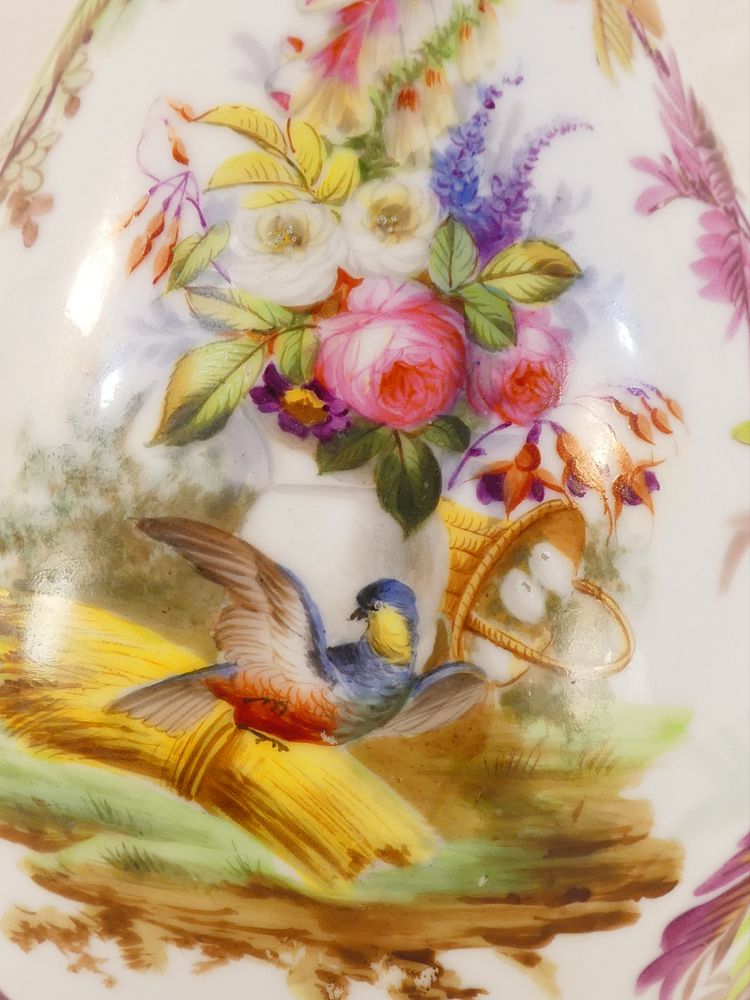 VIEUX PARIS porcelain vase with floral and bird decoration