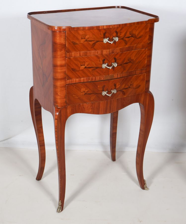 Pair of Louis XV style bedside tables, early 20th century