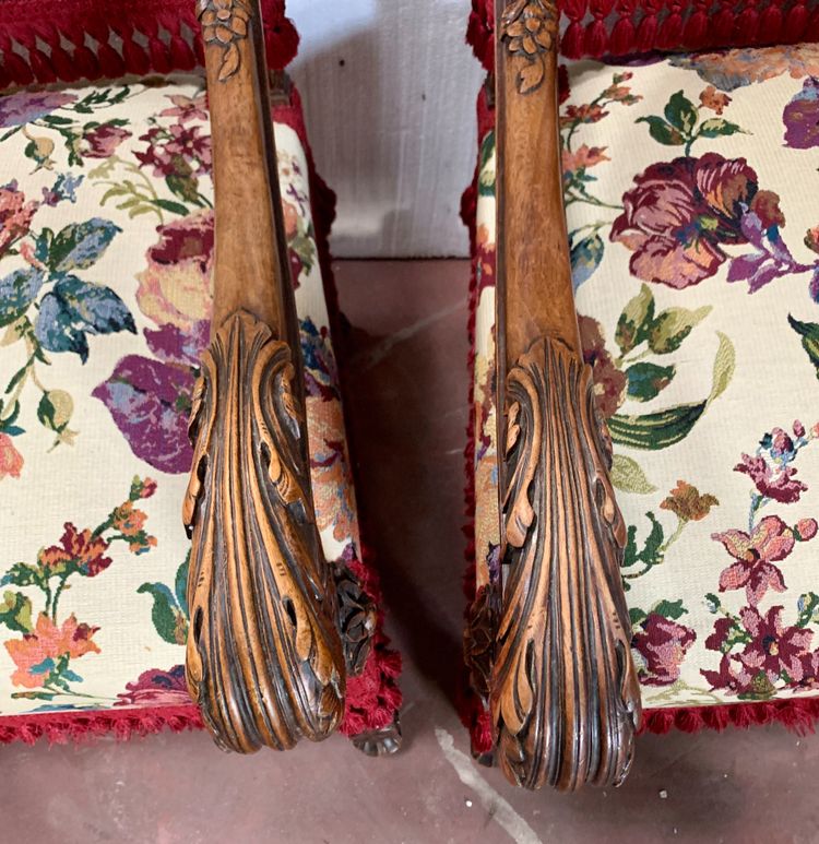 Pair of Renaissance style armchairs in solid walnut, 19th century