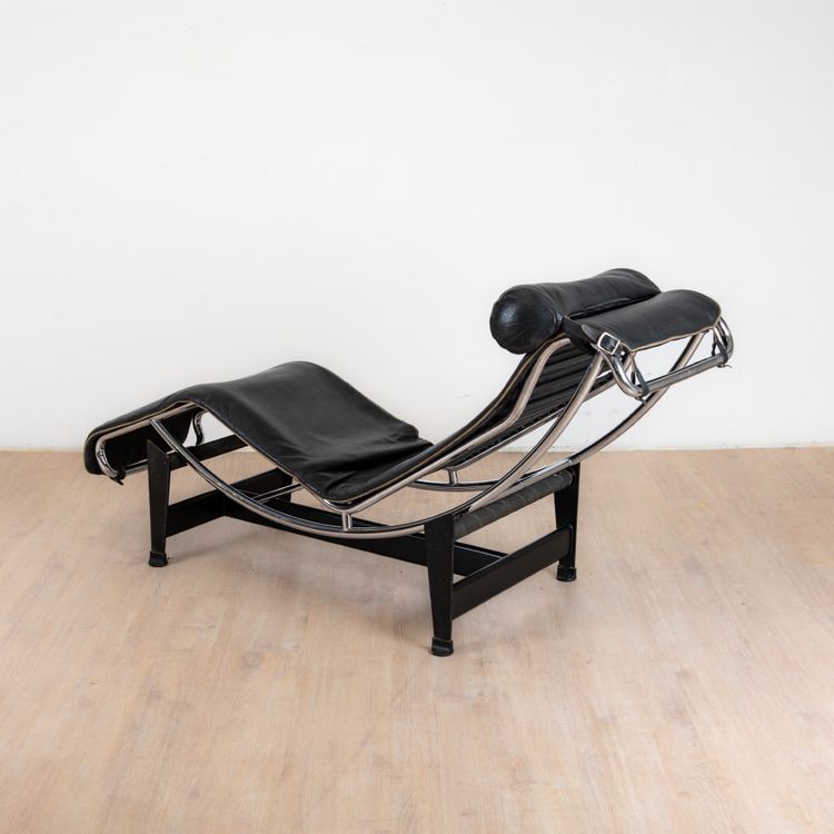 Lc4 Lounge Chair bz Charlotte Perriand and Pierre Jeanneret for Cassina, 1970s