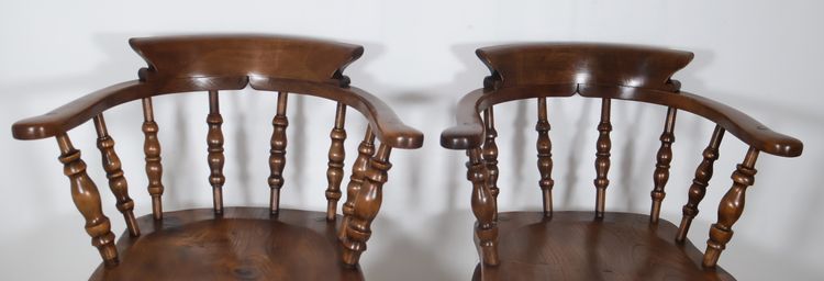 Set of 4 English Windsor style armchairs from the Victorian era