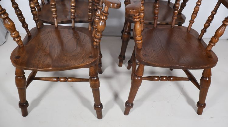 Set of 4 English Windsor style armchairs from the Victorian era