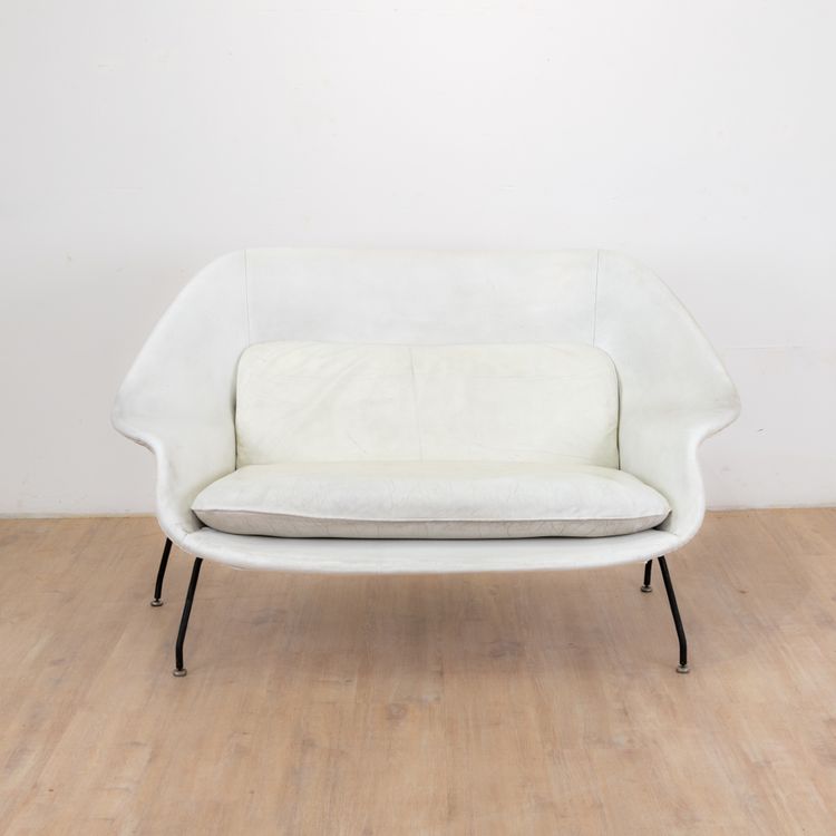 Womb Sofa by Eero Saarinen for Knoll, 1960