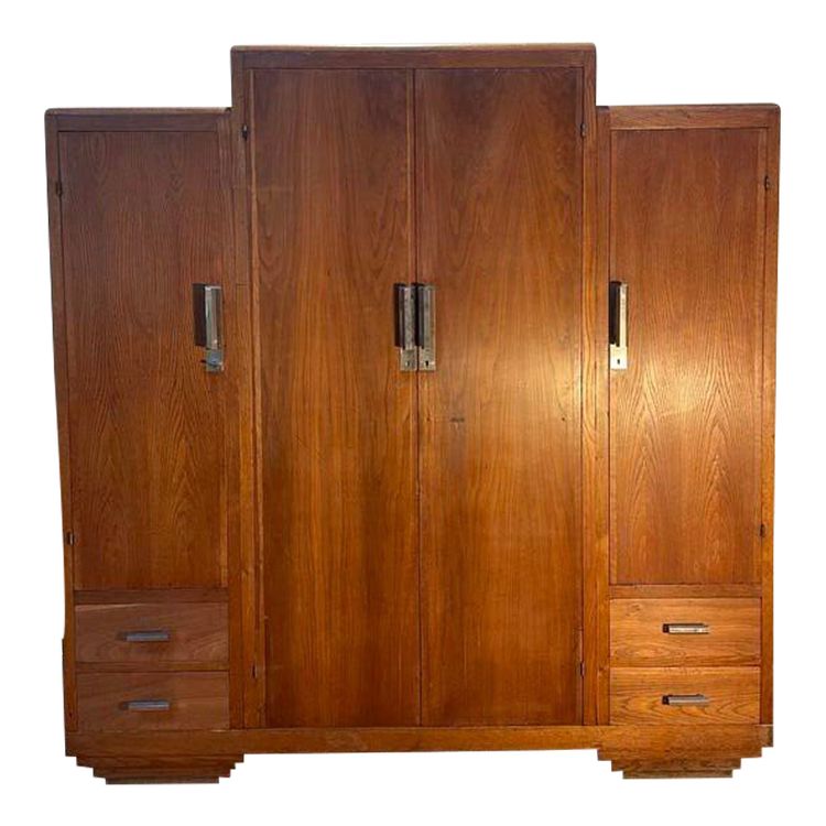 Bedroom cabinet -Pen in oak Art Deco era